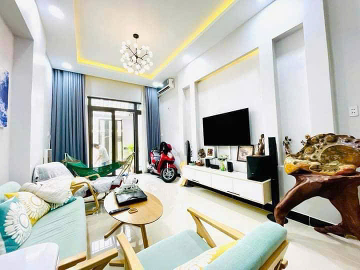 NHÀ HOA HẬU - KHU VIP - TRUNG TÂM Q8 - 50M2 VUÔNG VẮN - 6.6 TỶ K TL